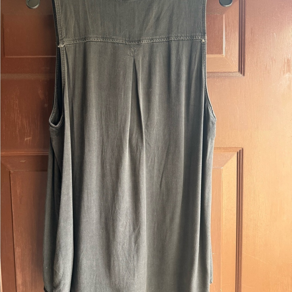 Rock & Republic Black Lace Up Sleeveless Top Size Large - Picture 2 of 5